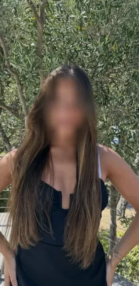 Cornelia, 35