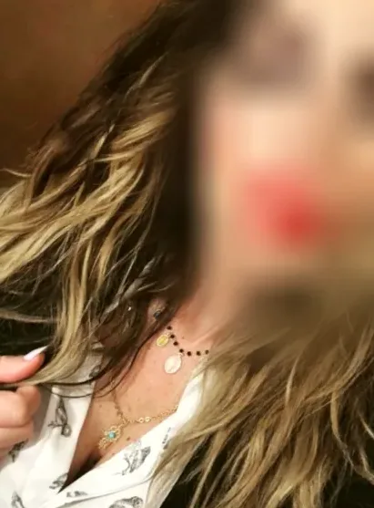 Emma, 28
