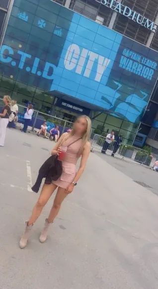 Franziska, 28