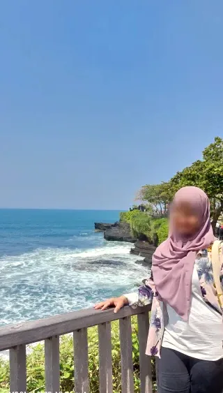 Lea, 37