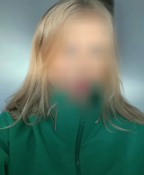 Sandra, 31