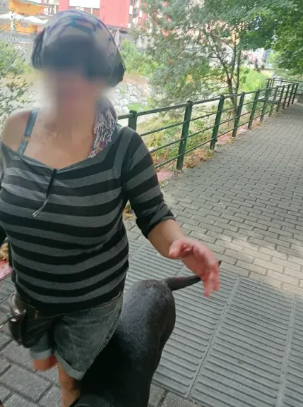 Sophia, 32